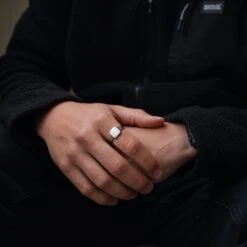 Matte Square Signet - Silver -Men Jewelry Store 11 fa27555b a5e0 4eea bd92 94a08a013afa