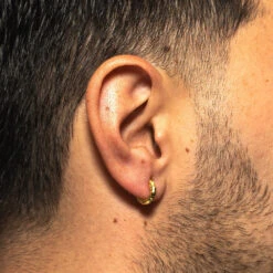 Huggie Hammered (Gold) -Men Jewelry Store 150 66fef30f e76c 4276 b4cf 1e8262e367ba