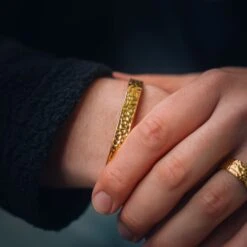 Hammered Cuff - Gold -Men Jewelry Store 17 d37416e5 2492 4187 b19e eb588c201f70