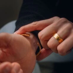 Hammered Cuff - Gold -Men Jewelry Store 18 9d684790 a922 4036 b2da b813f4edbe0f