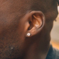 Moissanite Stud (Gold) -Men Jewelry Store 1 11a986b0 2f08 4a89 adbe 60a113b33815