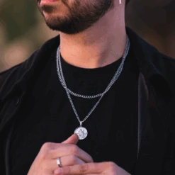 Saint Christopher - Silver -Men Jewelry Store 1 1c507384 5af6 4a93 9aeb 3690c6990044