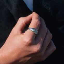 Saint Michael - Silver 18 Saint Michael - Silver -Men Jewelry Store 2 3bd7854e 99b3 4a72 8137 2c865dede24a