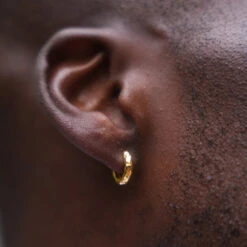 Huggie Hammered (Gold) -Men Jewelry Store 2 97da3421 64a0 41ca afc4 4be011ded1af