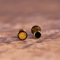 Micro Greek Key Stud (Gold)