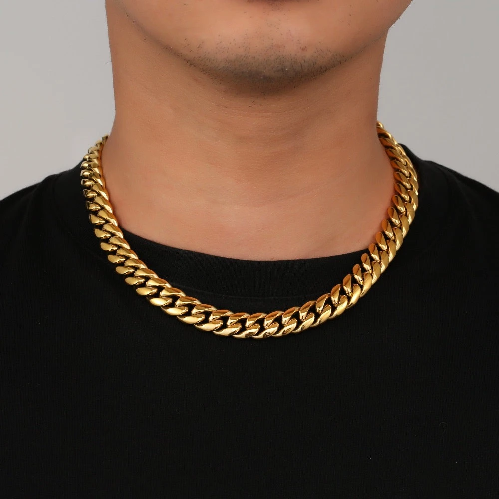 Gold Chunky Cuban Chain (12MM) 5 Gold Chunky Cuban Chain (12MM) - Image 3