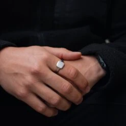 Matte Square Signet - Silver -Men Jewelry Store 9 1a778b36 2ab4 44f0 8ca1 9ca8a939ecea