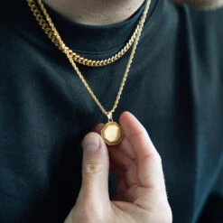 Octura - Gold -Men Jewelry Store AR502048