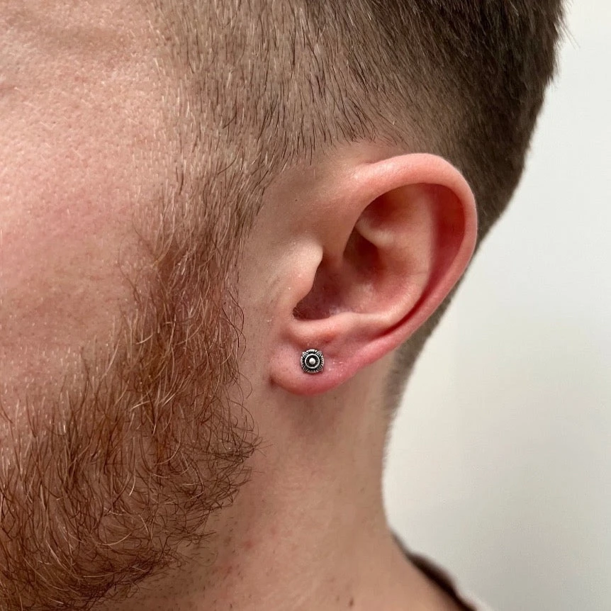 Compass Stud (Silver) 5 Compass Stud (Silver) - Image 3